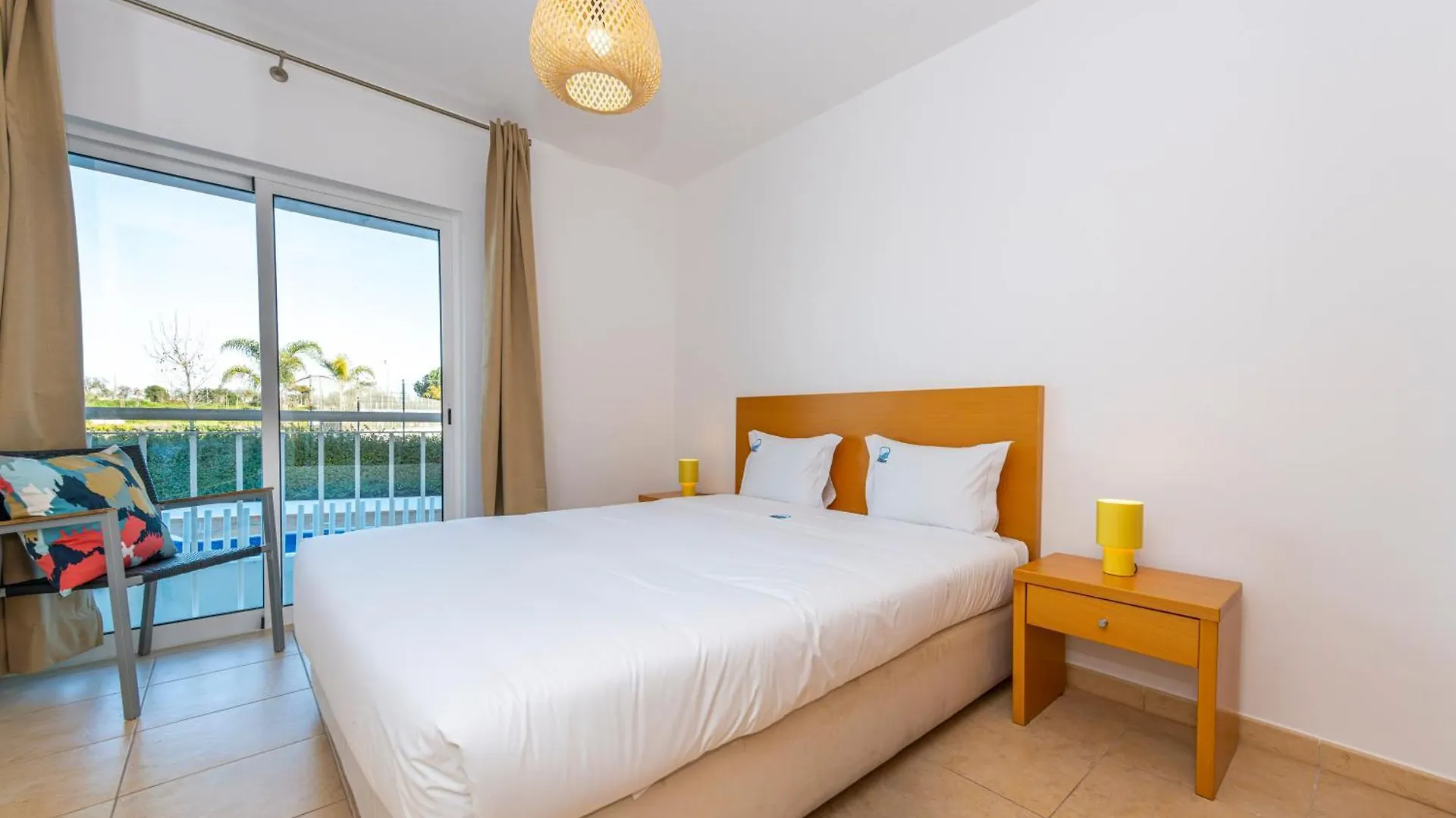 Beachside Bliss 5 Mins Beach & Waterfront - Pool - Wi-Fi - Smart Tv Tavira Apartment
