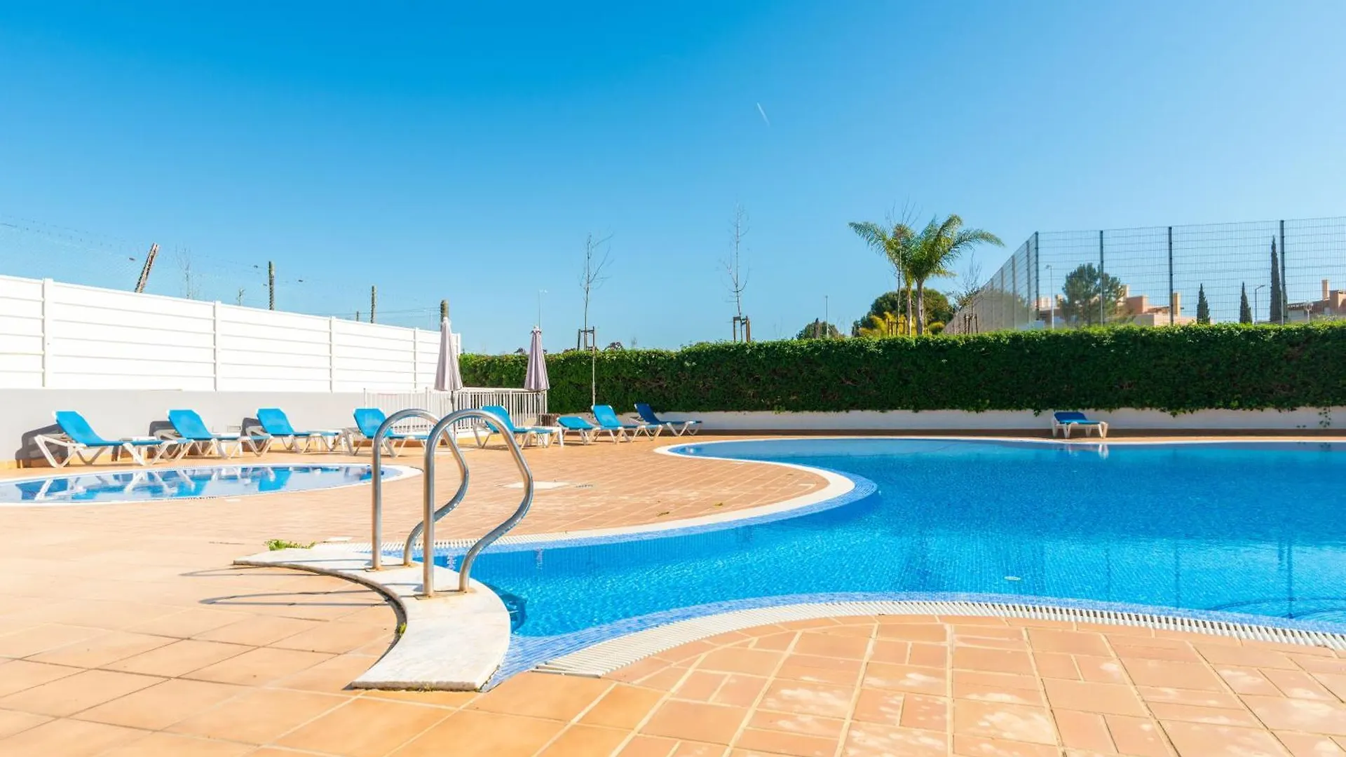 Apartment Beachside Bliss 5 Mins Beach & Waterfront - Pool - Wi-Fi - Smart Tv Tavira