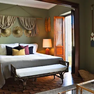 Appartement Chic Figueiras W Balcony In Taviras Historical Centre, Tavira
